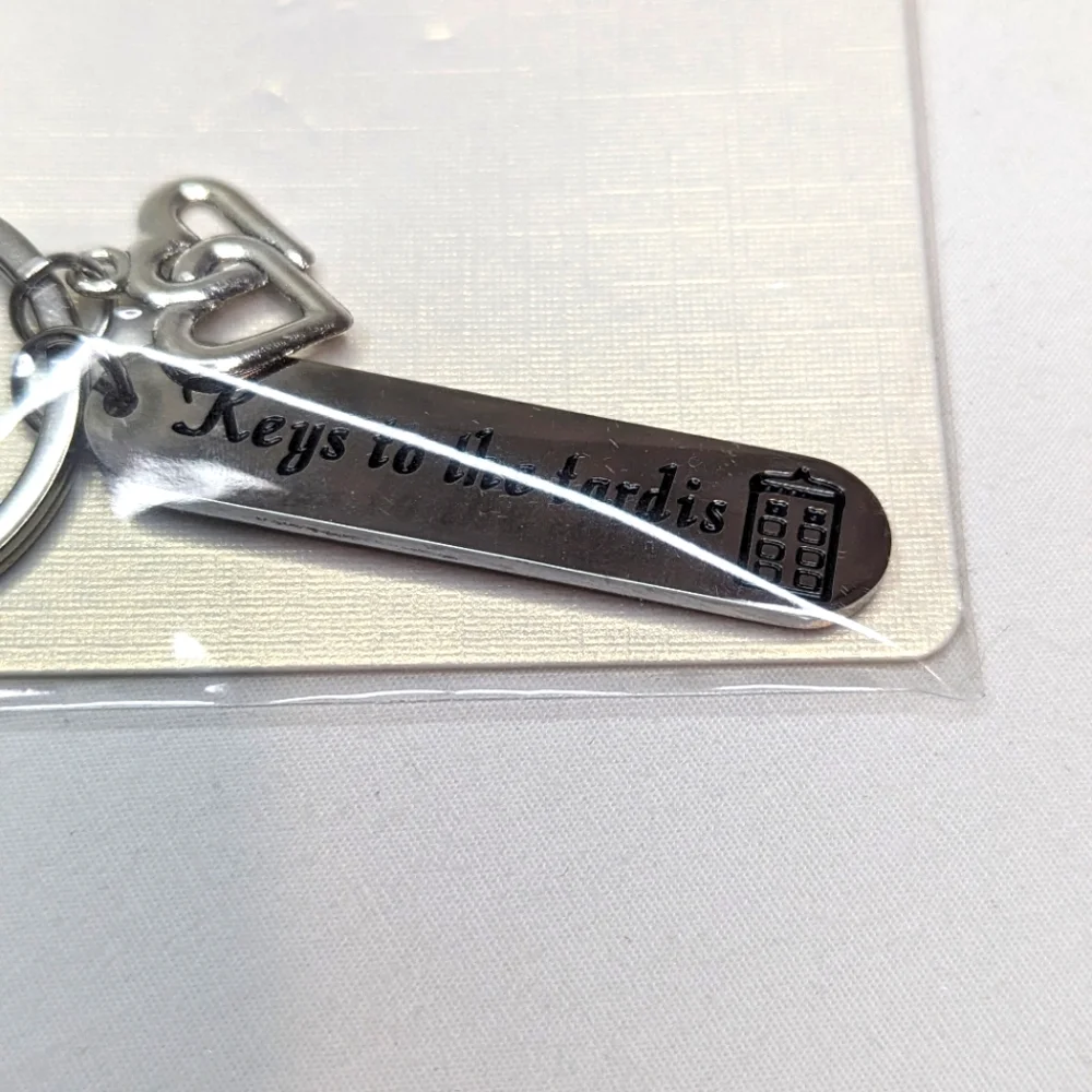 NEW Keys to the TARDIS Doctor Who Keychain Fob Key Ring